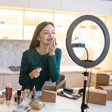 如何通過海外社媒代運營快速提升品牌知名度？