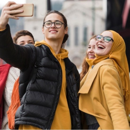 跨境電商眼鏡推廣的優(yōu)質(zhì)策略（快速打入國(guó)際市場(chǎng)）