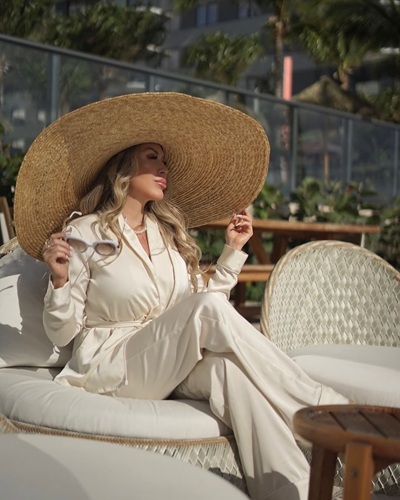 Instagram網(wǎng)紅營(yíng)銷:美國(guó)時(shí)尚類腰部女博主