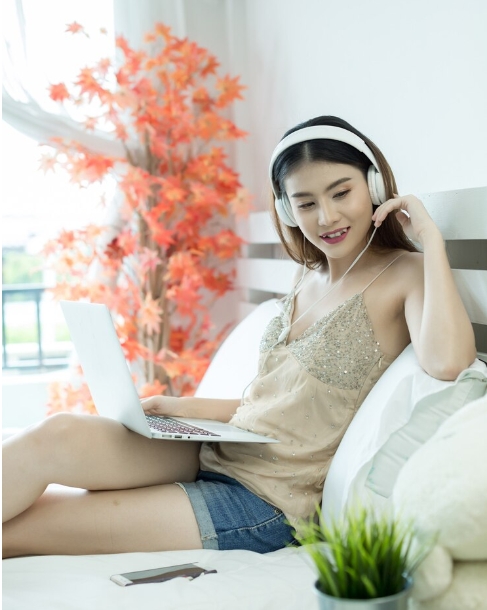 如何選擇適合的東南亞網(wǎng)紅（合作費用是多少）